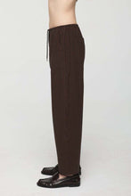 Load image into Gallery viewer, Theo Drawstring Poplin Pant
