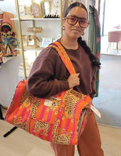 Load image into Gallery viewer, The Ara Duffle Bag
