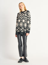 Load image into Gallery viewer, Dex Black &amp; Cream Long Jacquard Pullover Sweater
