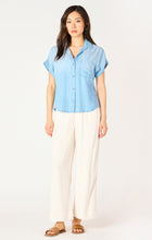 Load image into Gallery viewer, Dex Medium Blue Wash Short Sleeve Button Front Woven Blouse
