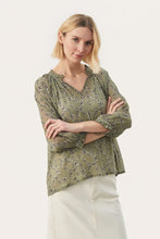 Load image into Gallery viewer, Part Two Elsia Long Sleeve V-Neck Vetiver Scattered Flower Blouse
