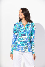 Load image into Gallery viewer, Escape By Habitat UPF Sun Protective Coverstitch 1/4 Zip Print Pullover
