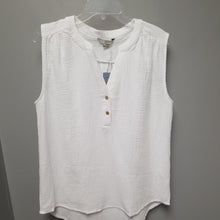 Load image into Gallery viewer, DKR &amp; Co Sleeveless V-Neck Tank with Button Details - 100% Cotton
