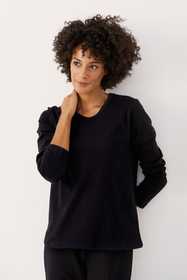 Part Two Refia Long Sleeved Round Neck Cotton T-Shirt in Black or Bright White