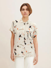 Load image into Gallery viewer, Tom Tailor Short Sleeve Cream Print Easy Fit Blouse with Collar
