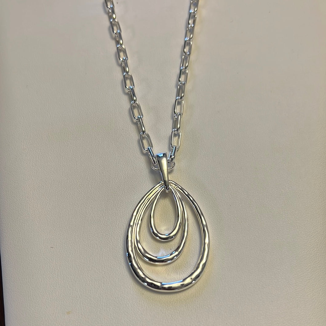 Merx Fashion Silver Chain Necklace with Multi-Oval Pendant